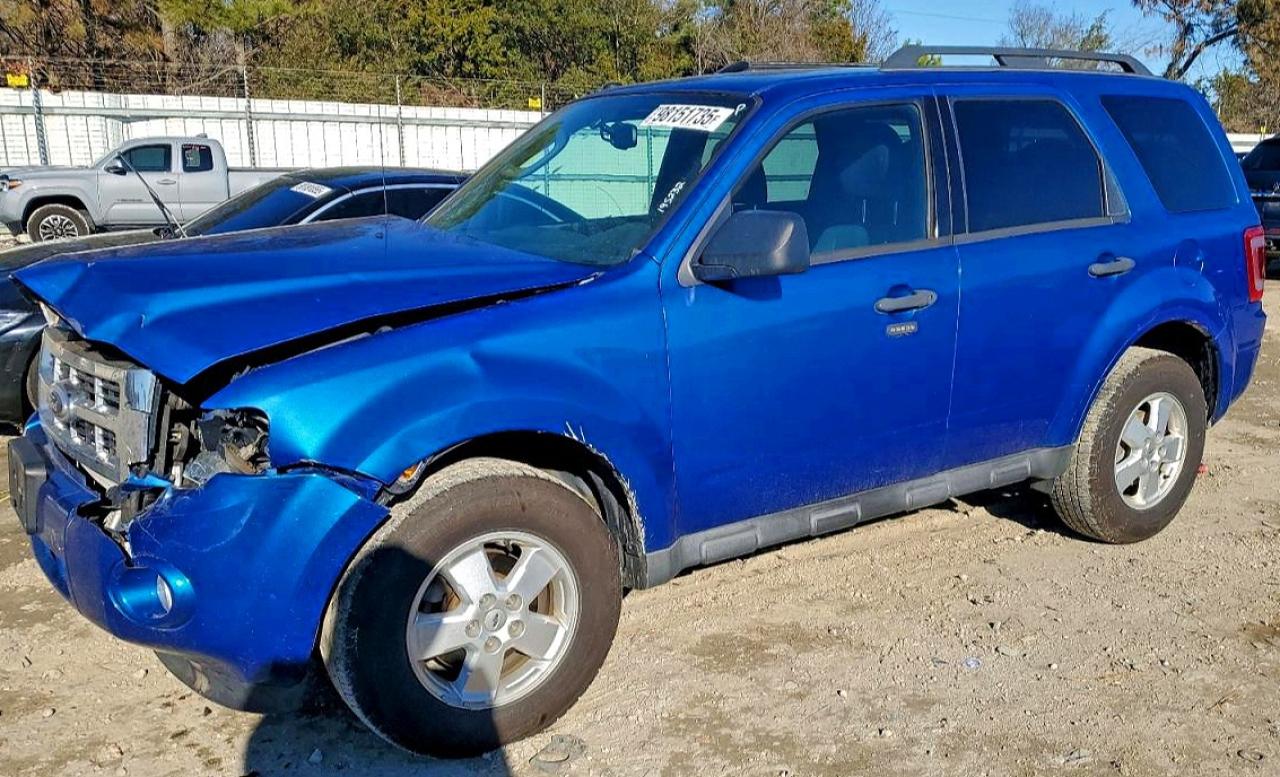2012 FORD ESCAPE