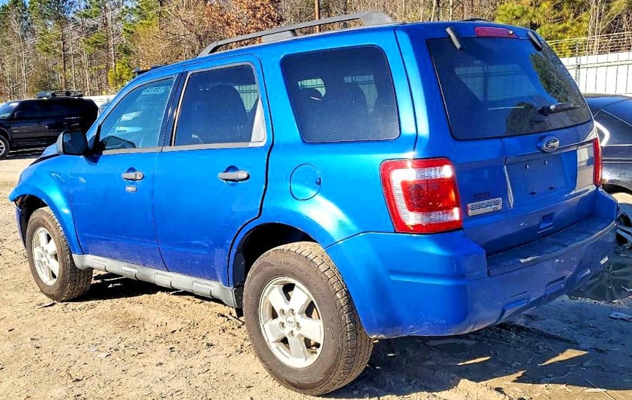 2012 FORD ESCAPE XLT photo 2