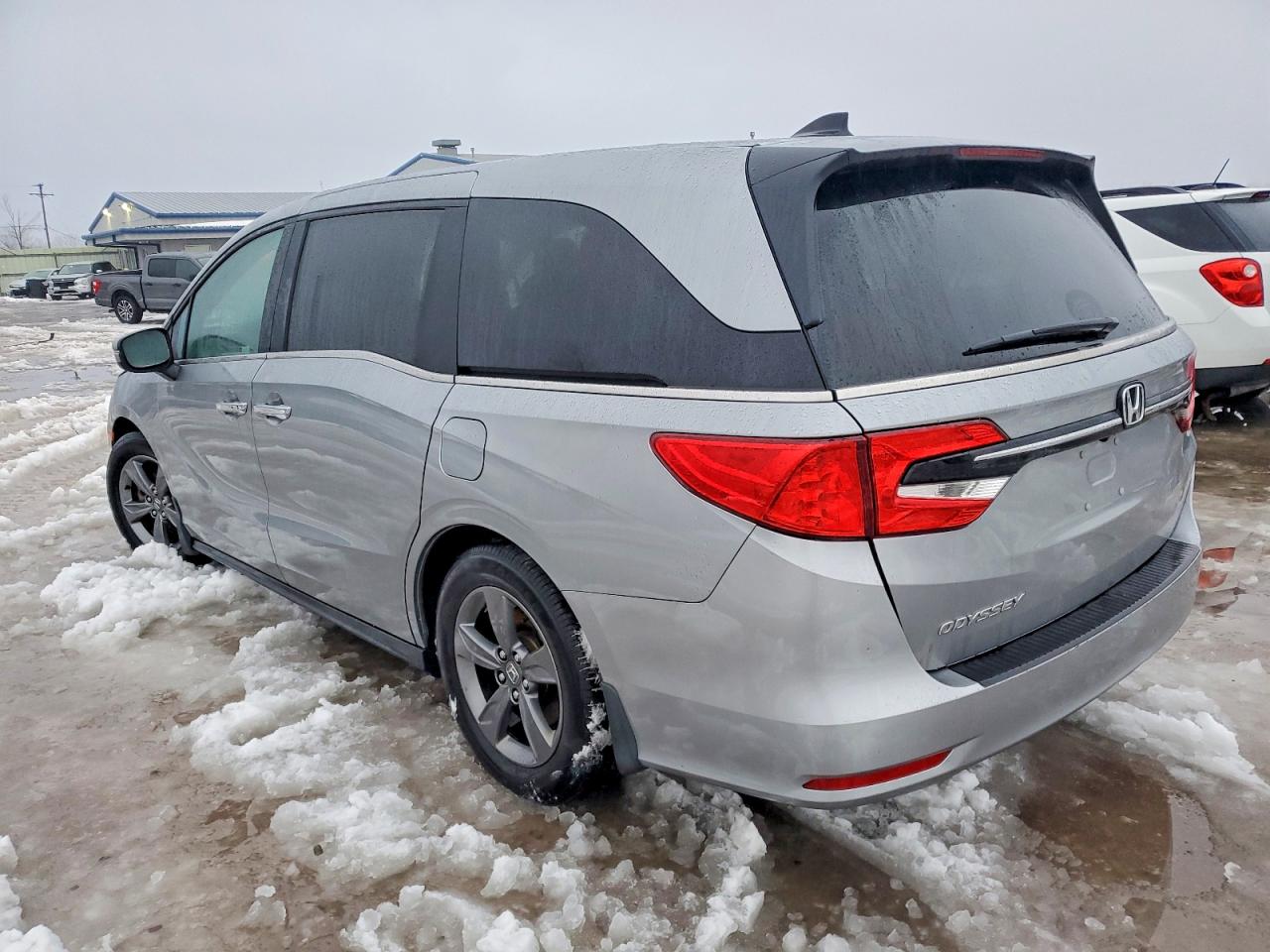 2023 HONDA ODYSSEY EX photo 2
