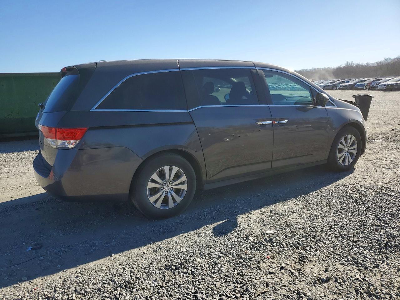 2016 HONDA ODYSSEY EXL photo 3