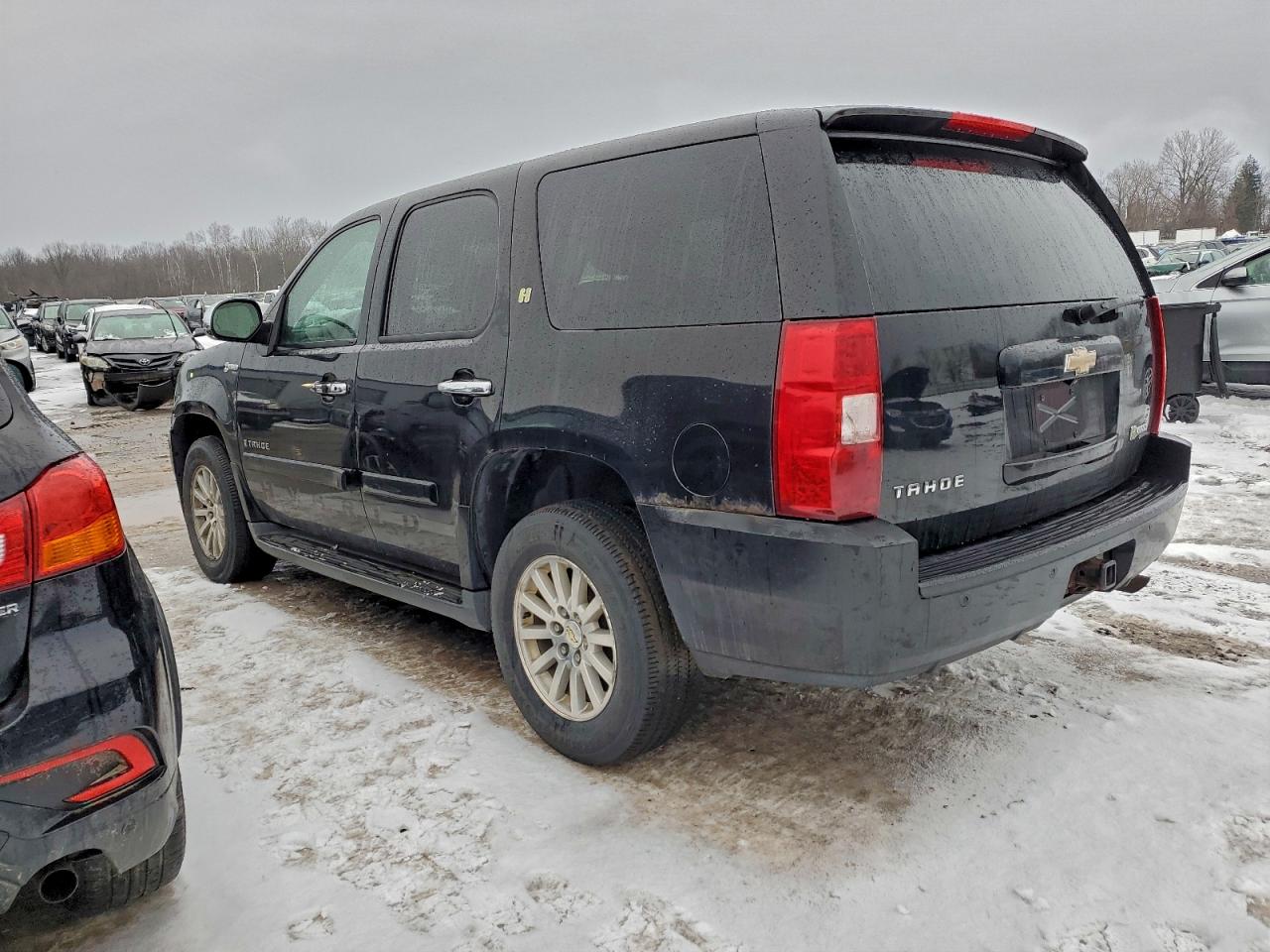 2009 CHEVROLET TAHOE HYBRID photo 2