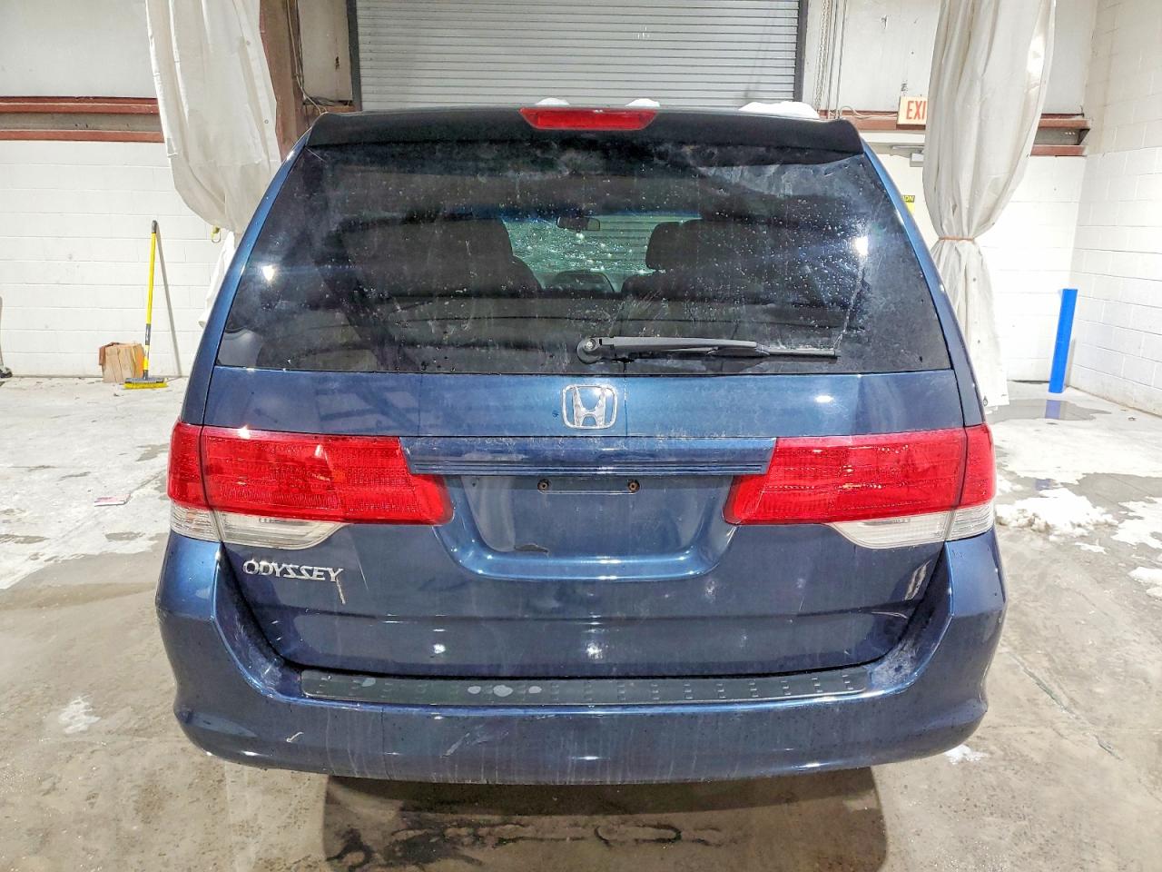 2010 HONDA ODYSSEY LX photo 6