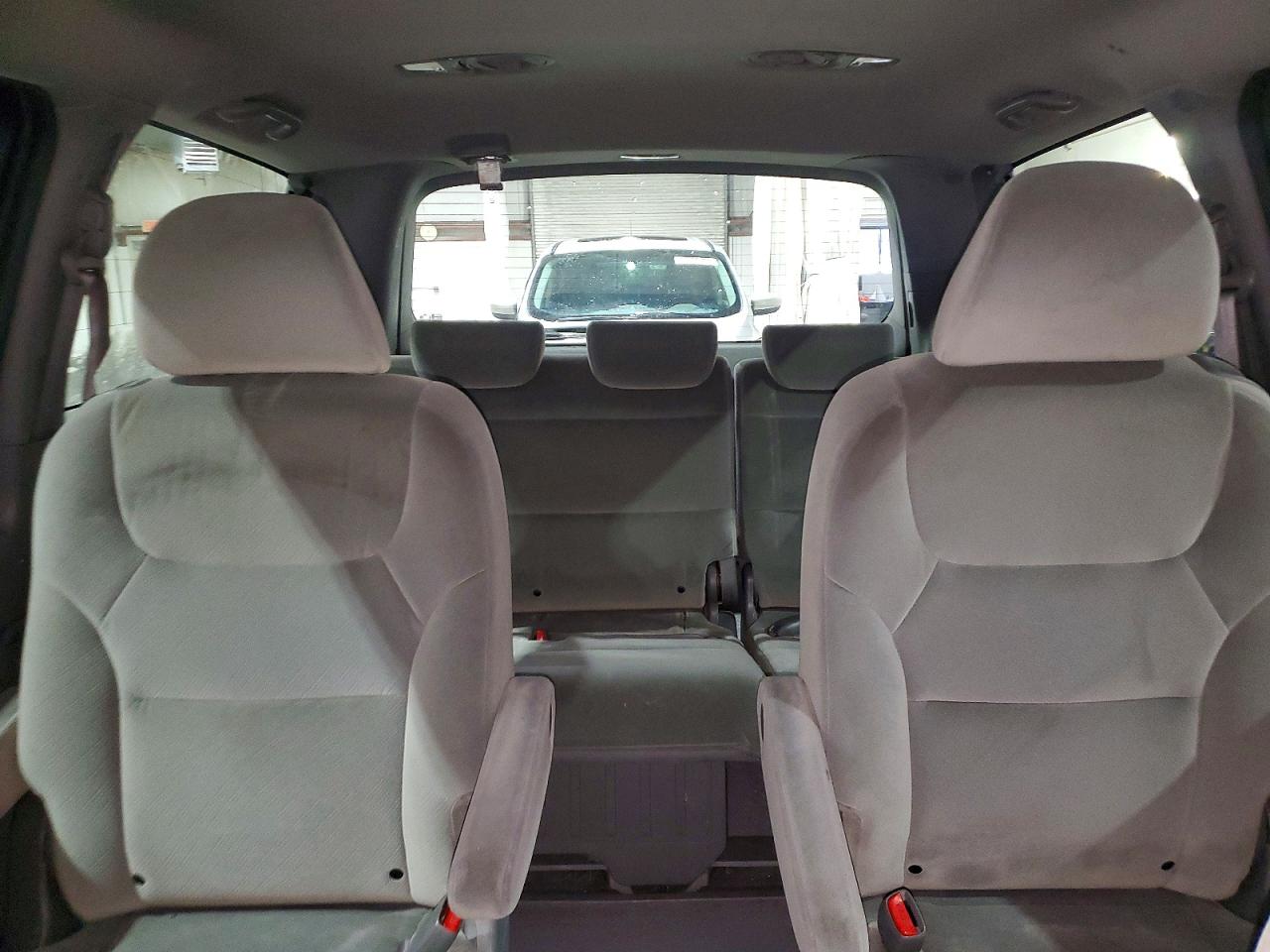 2010 HONDA ODYSSEY LX photo 10