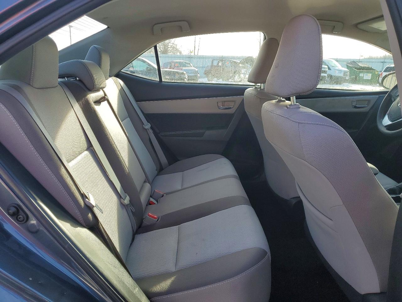 2017 TOYOTA COROLLA L photo 10