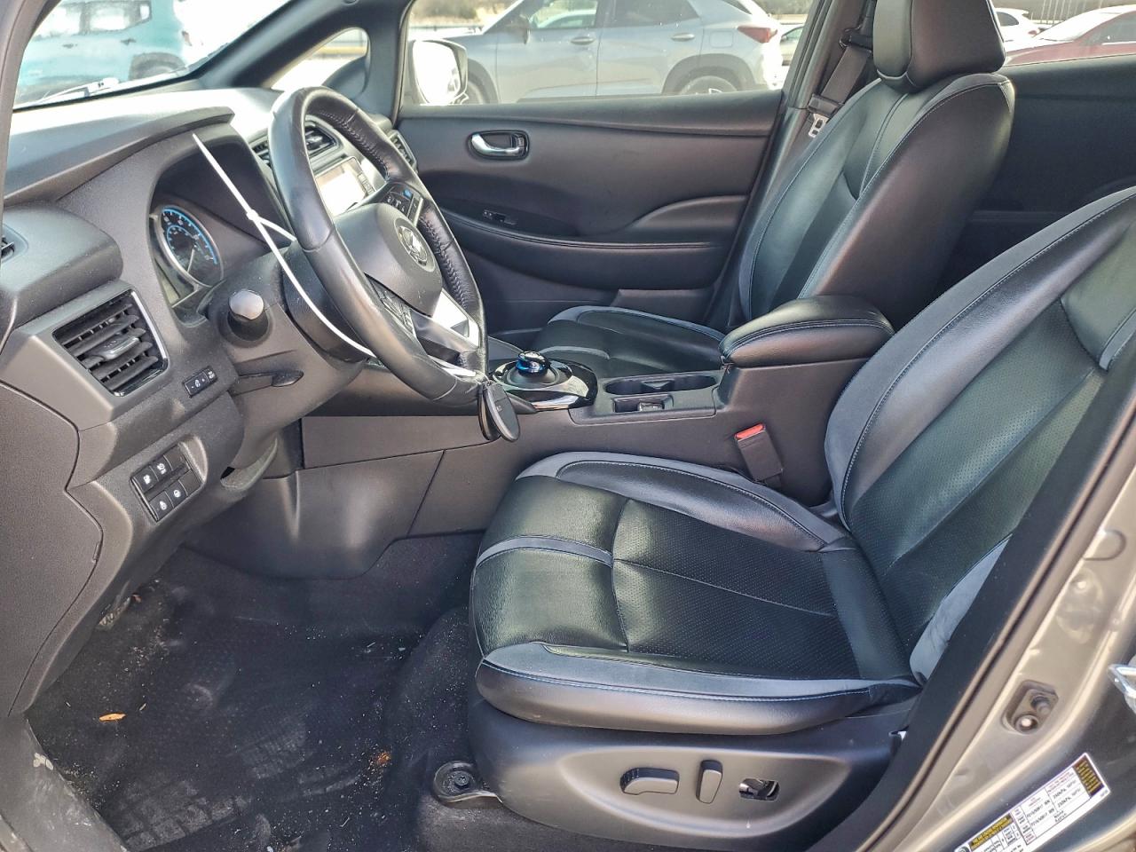 2019 NISSAN LEAF S PLUS photo 7
