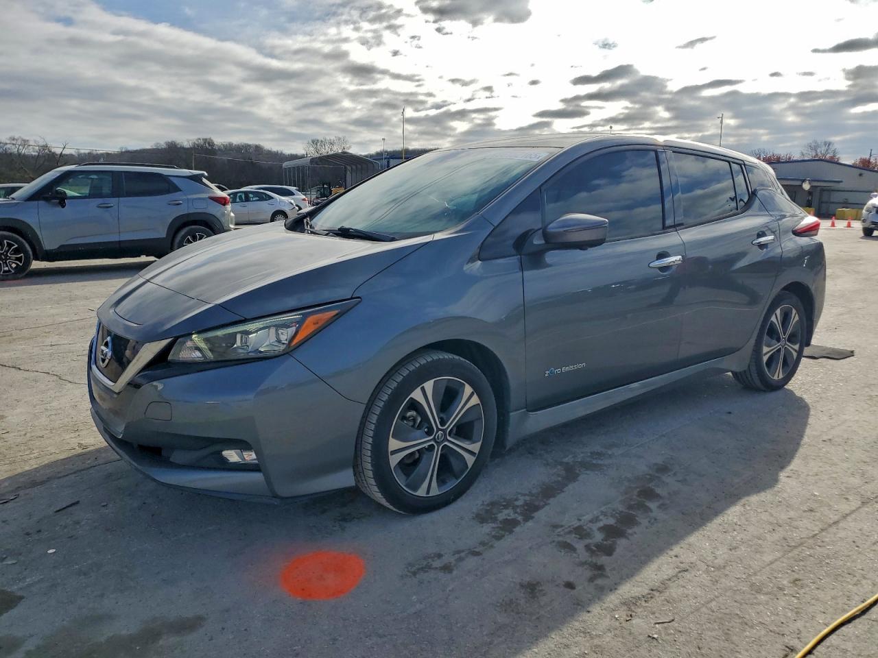 2019 NISSAN LEAF