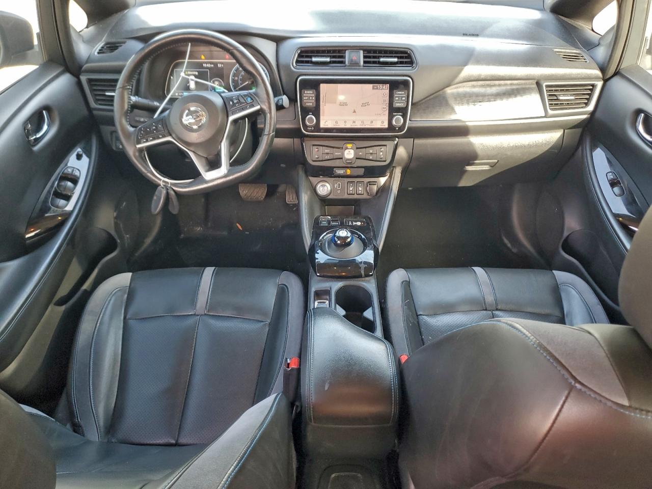 2019 NISSAN LEAF S PLUS photo 8