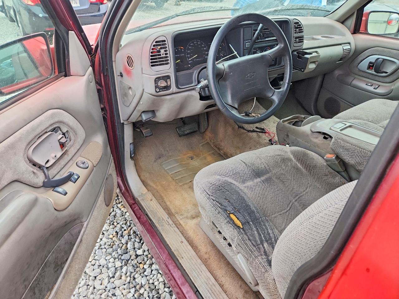 1996 CHEVROLET GMT-400 C1500 photo 15