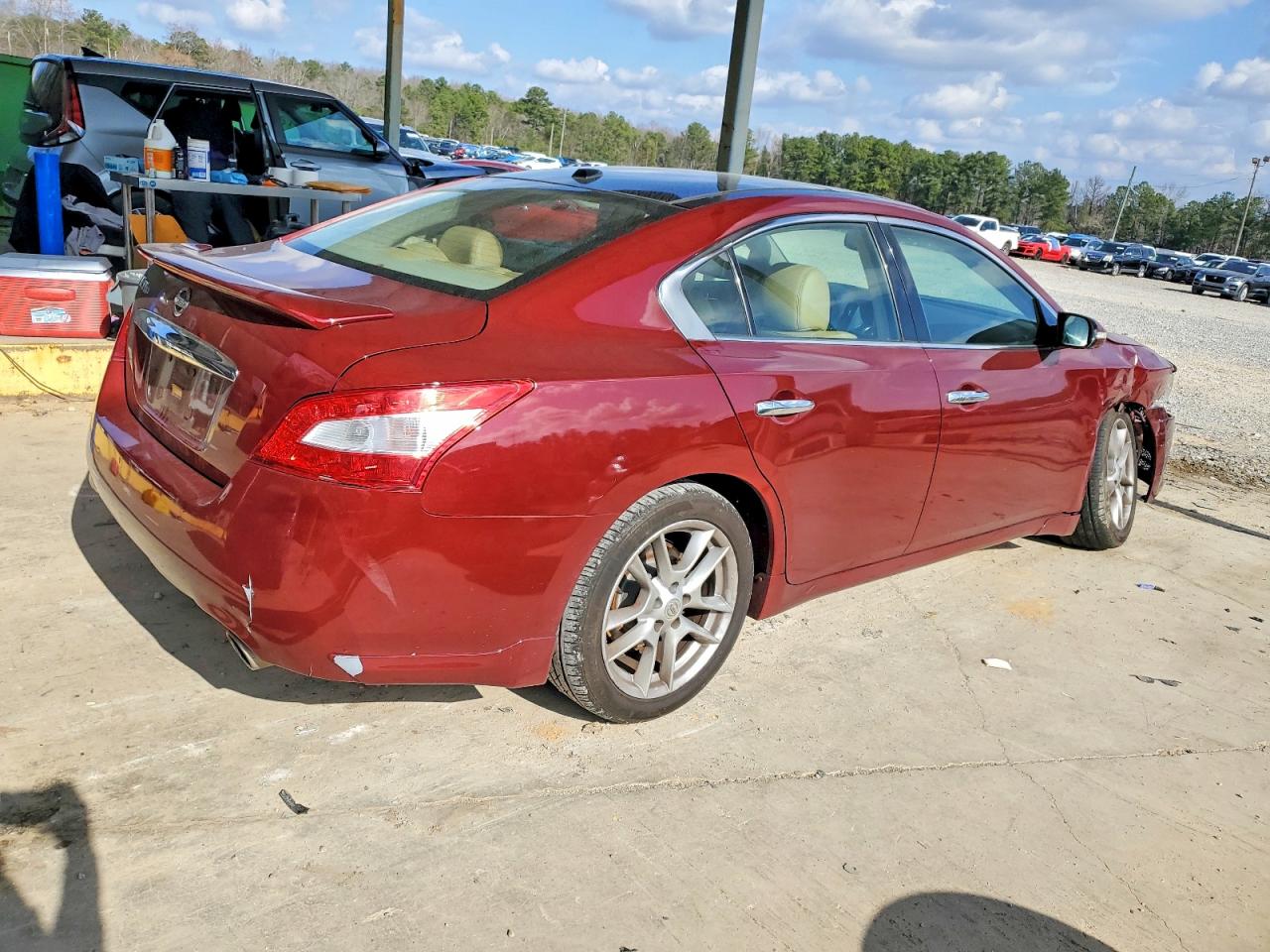 2011 NISSAN MAXIMA S photo 3