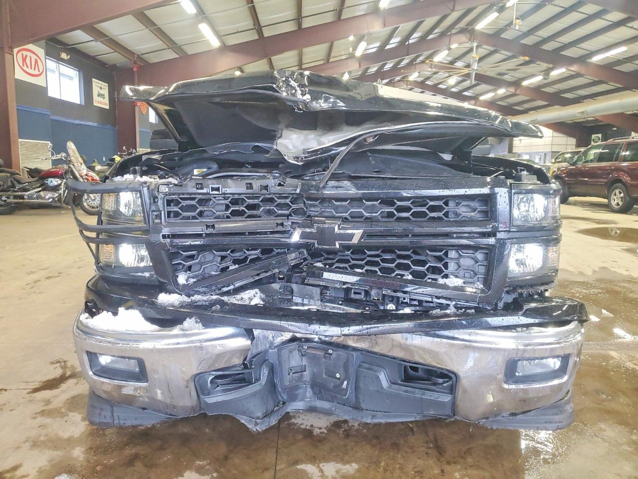 2015 CHEVROLET SILVERADO K1500 LT photo 5