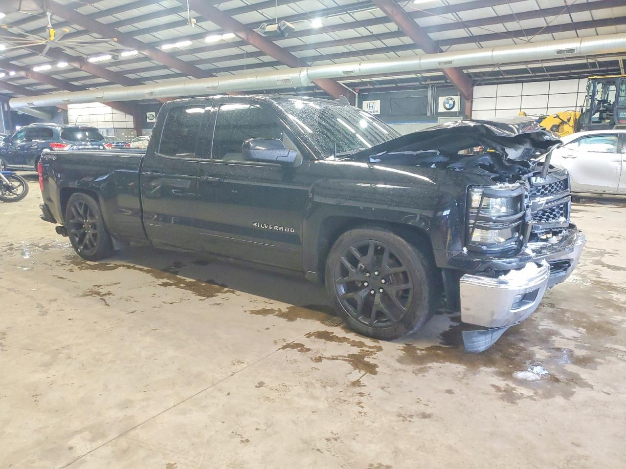 2015 CHEVROLET SILVERADO K1500 LT photo 4