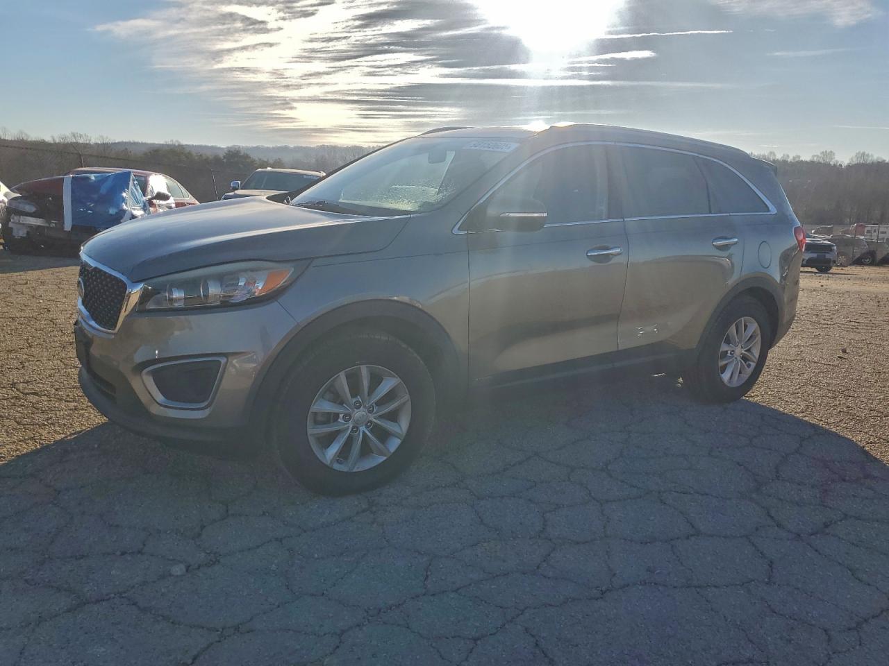 2016 KIA SORENTO