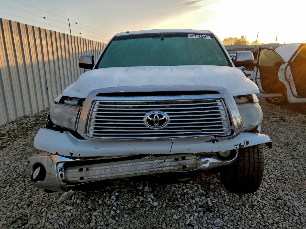 2013 TOYOTA TUNDRA CREWMAX LIMITED photo 5