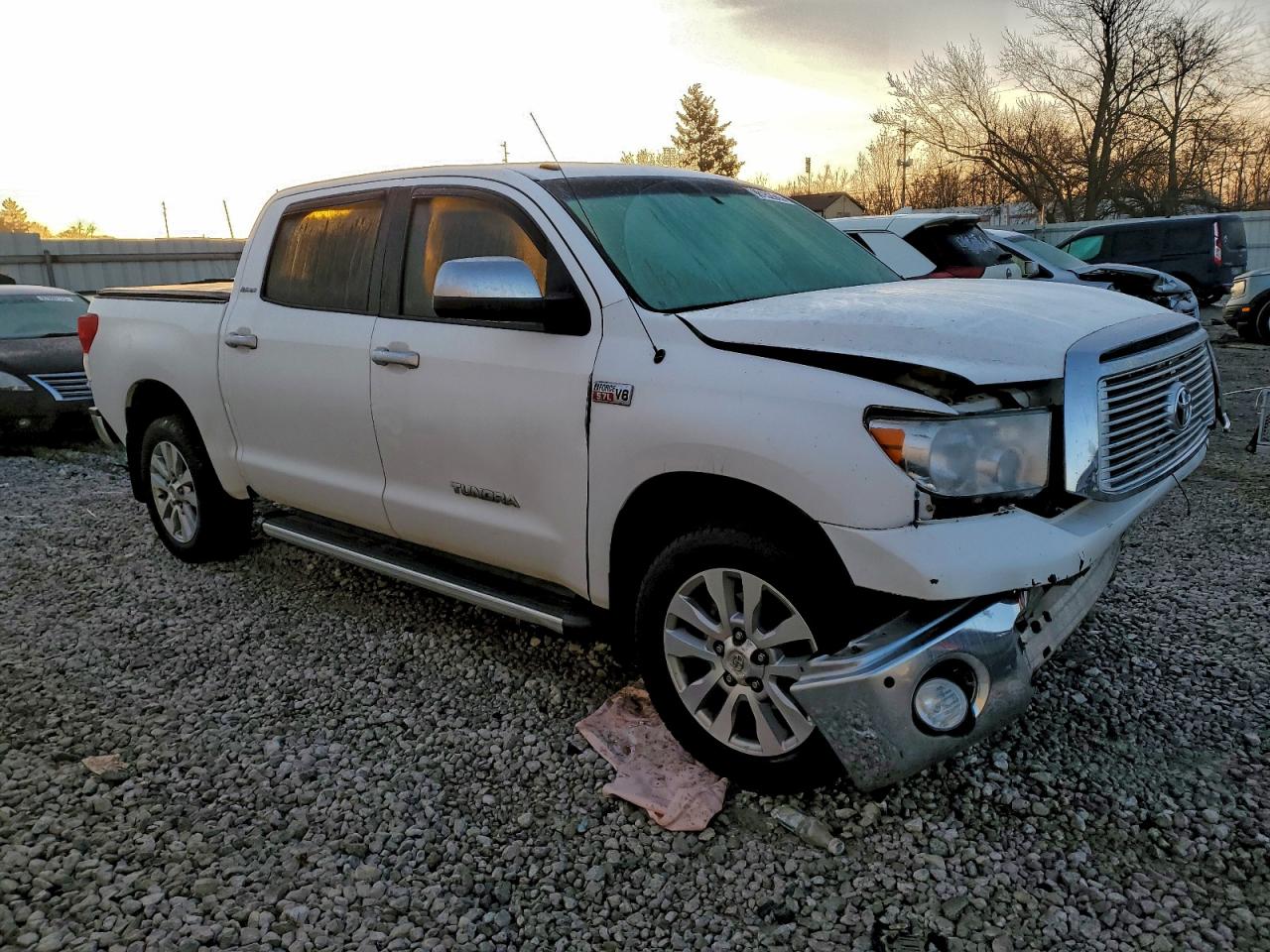 2013 TOYOTA TUNDRA CREWMAX LIMITED photo 4
