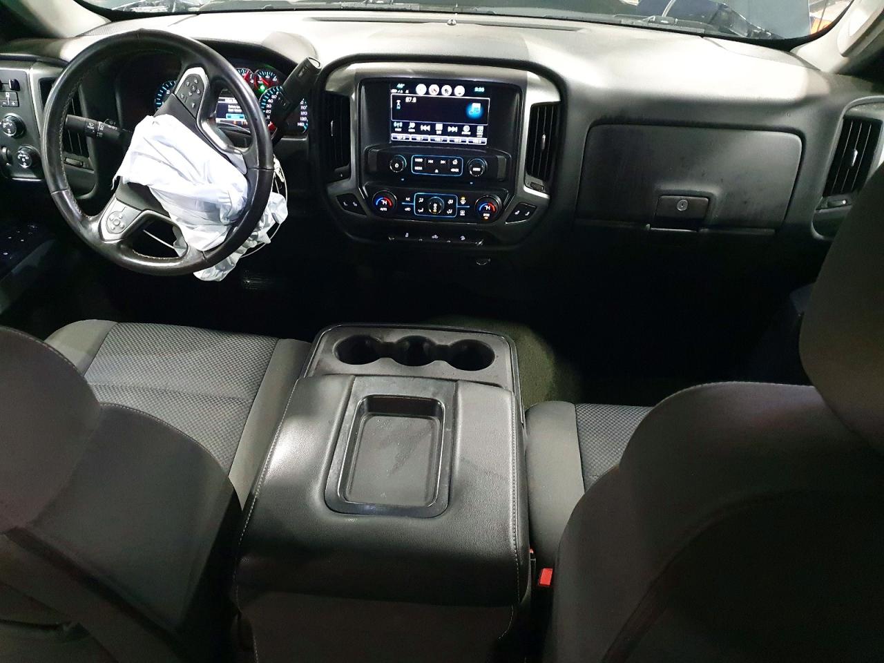 2017 CHEVROLET SILVERADO K1500 LT photo 8