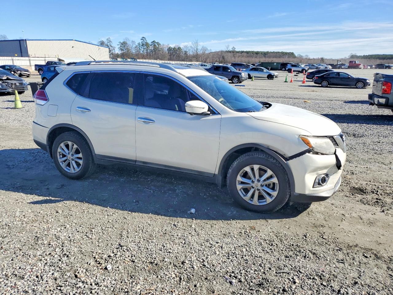 2014 NISSAN ROGUE S photo 4