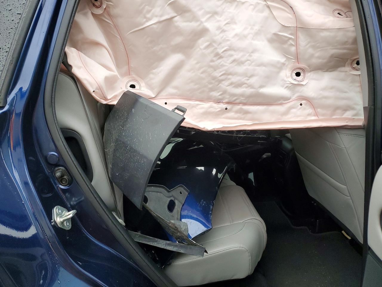 2017 HONDA CR-V EXL photo 11