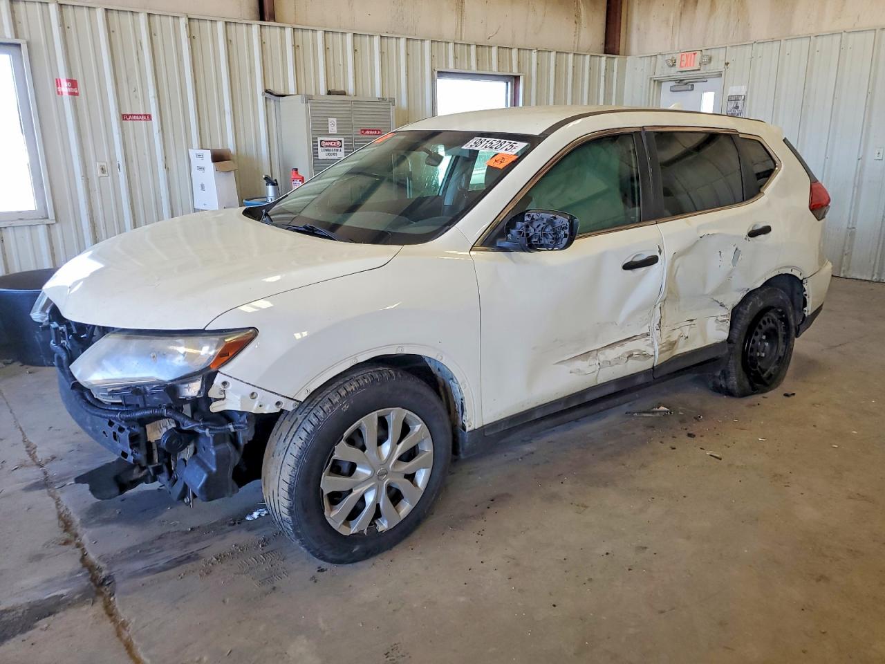 2017 NISSAN ROGUE