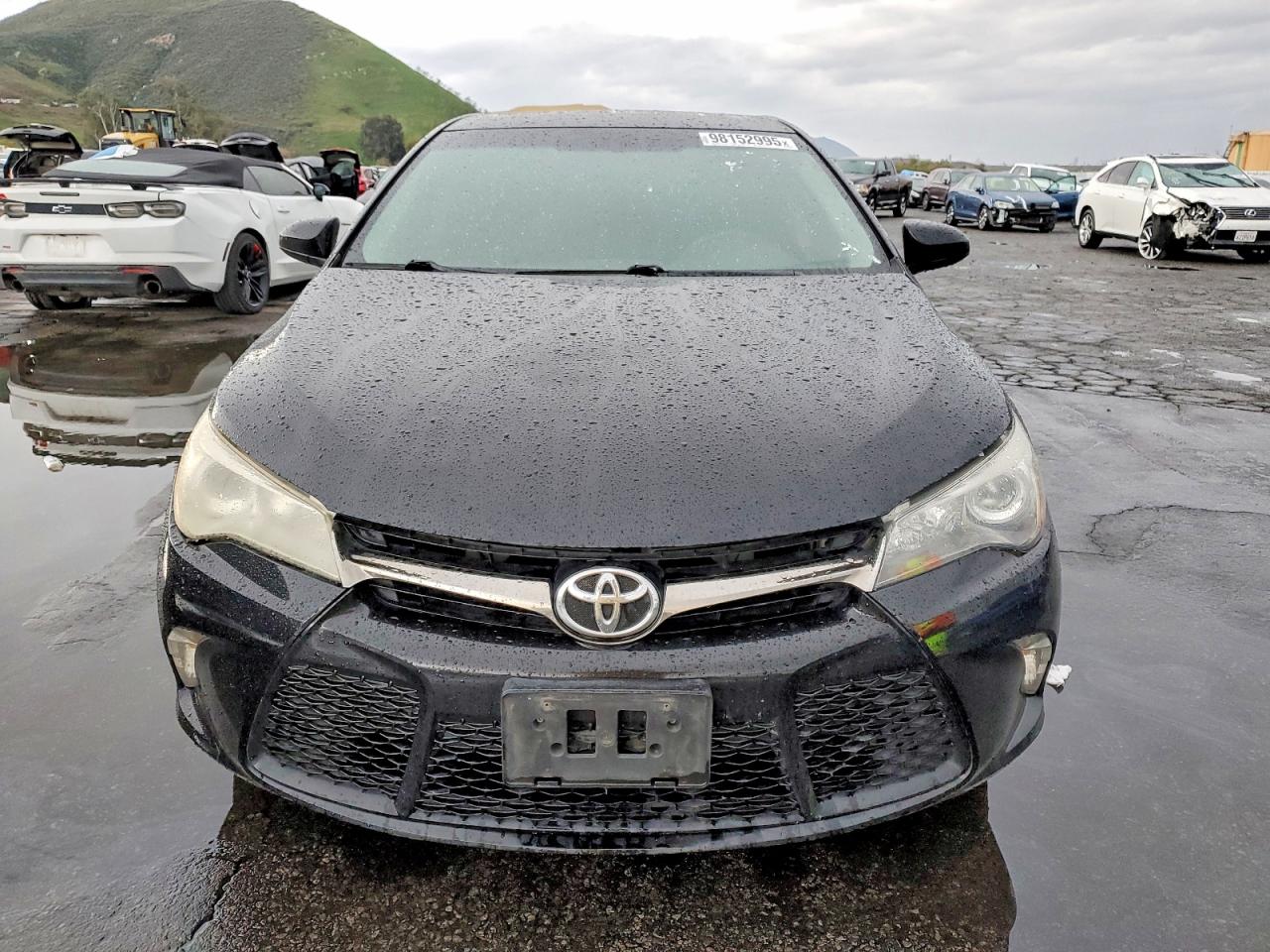 2017 TOYOTA CAMRY LE photo 5