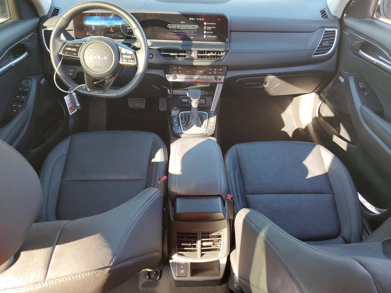 2025 KIA SELTOS SX photo 8