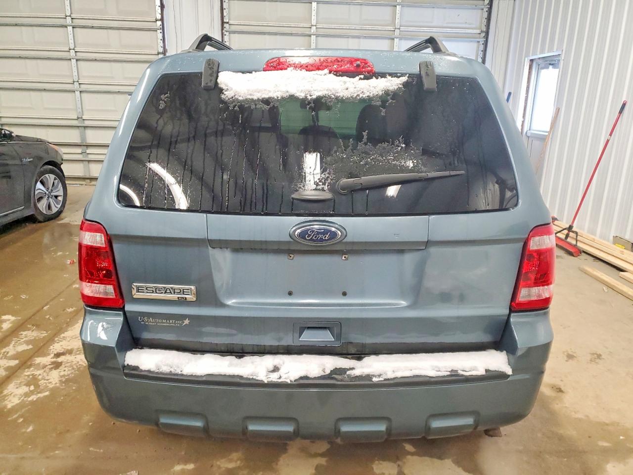 2012 FORD ESCAPE XLT photo 6