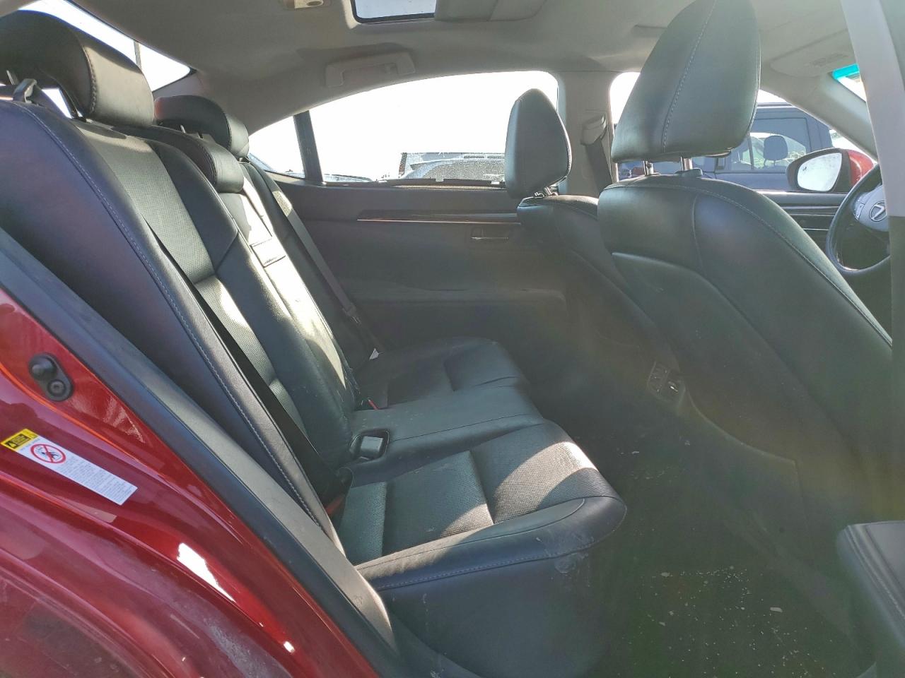 2013 LEXUS ES 350 photo 28