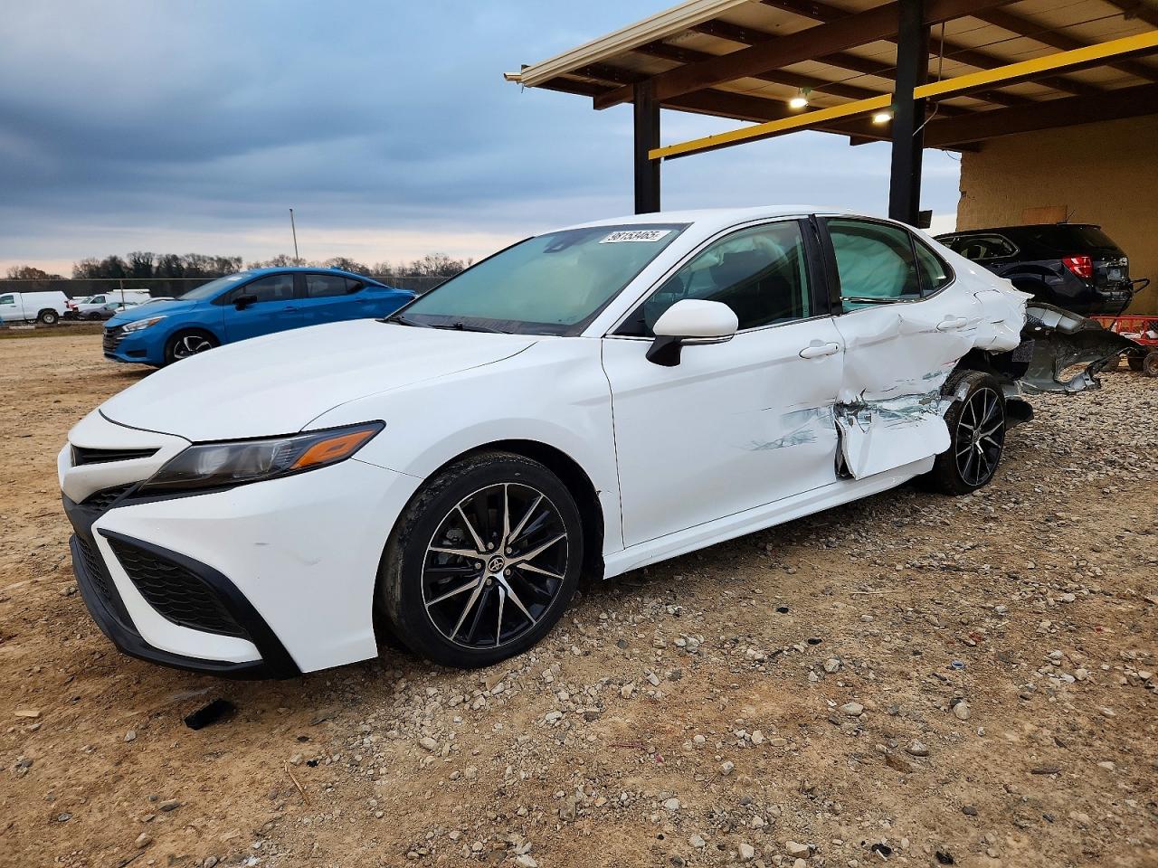 2022 TOYOTA CAMRY