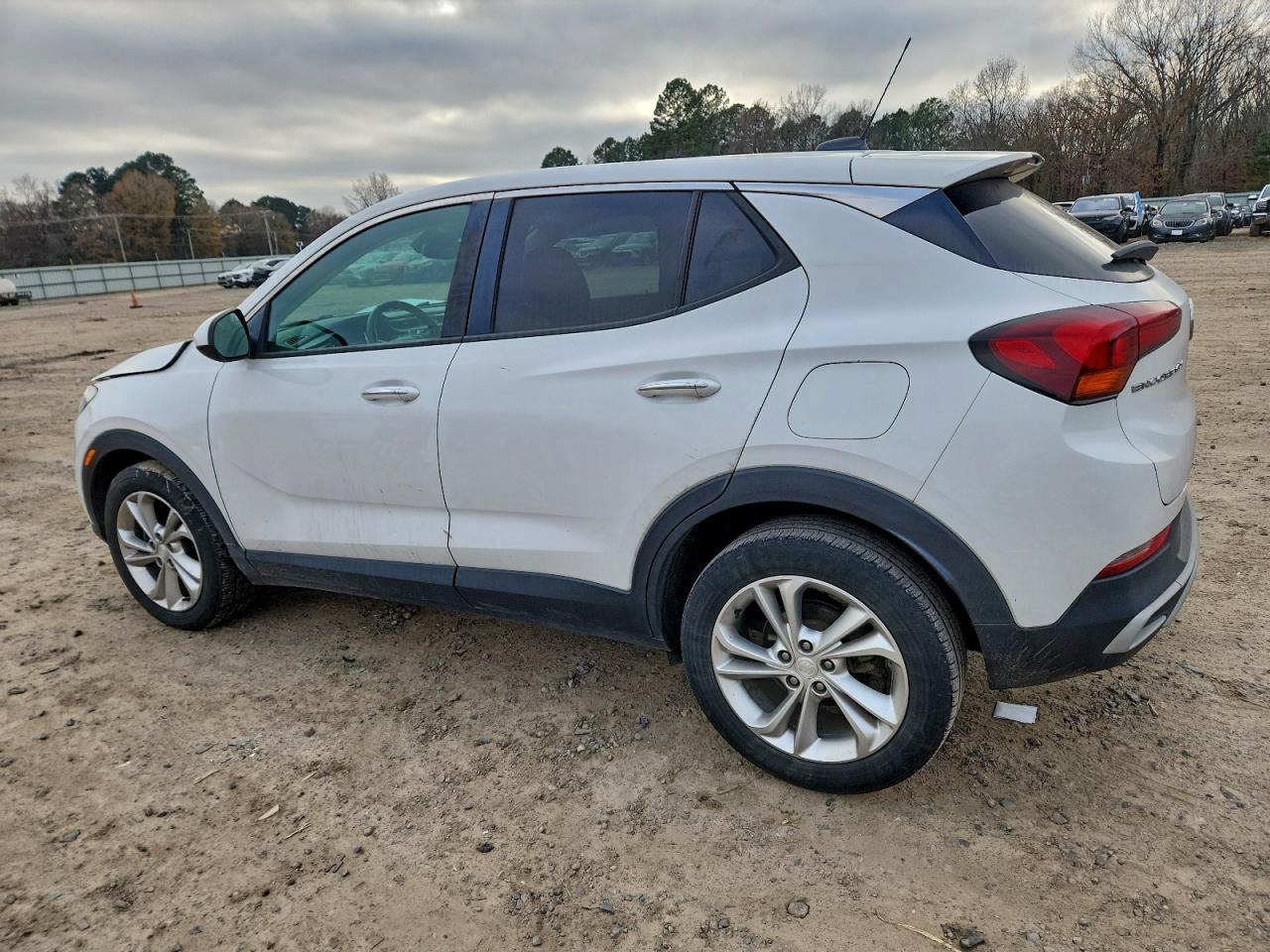 2020 BUICK ENCORE GX PREFERRED photo 2