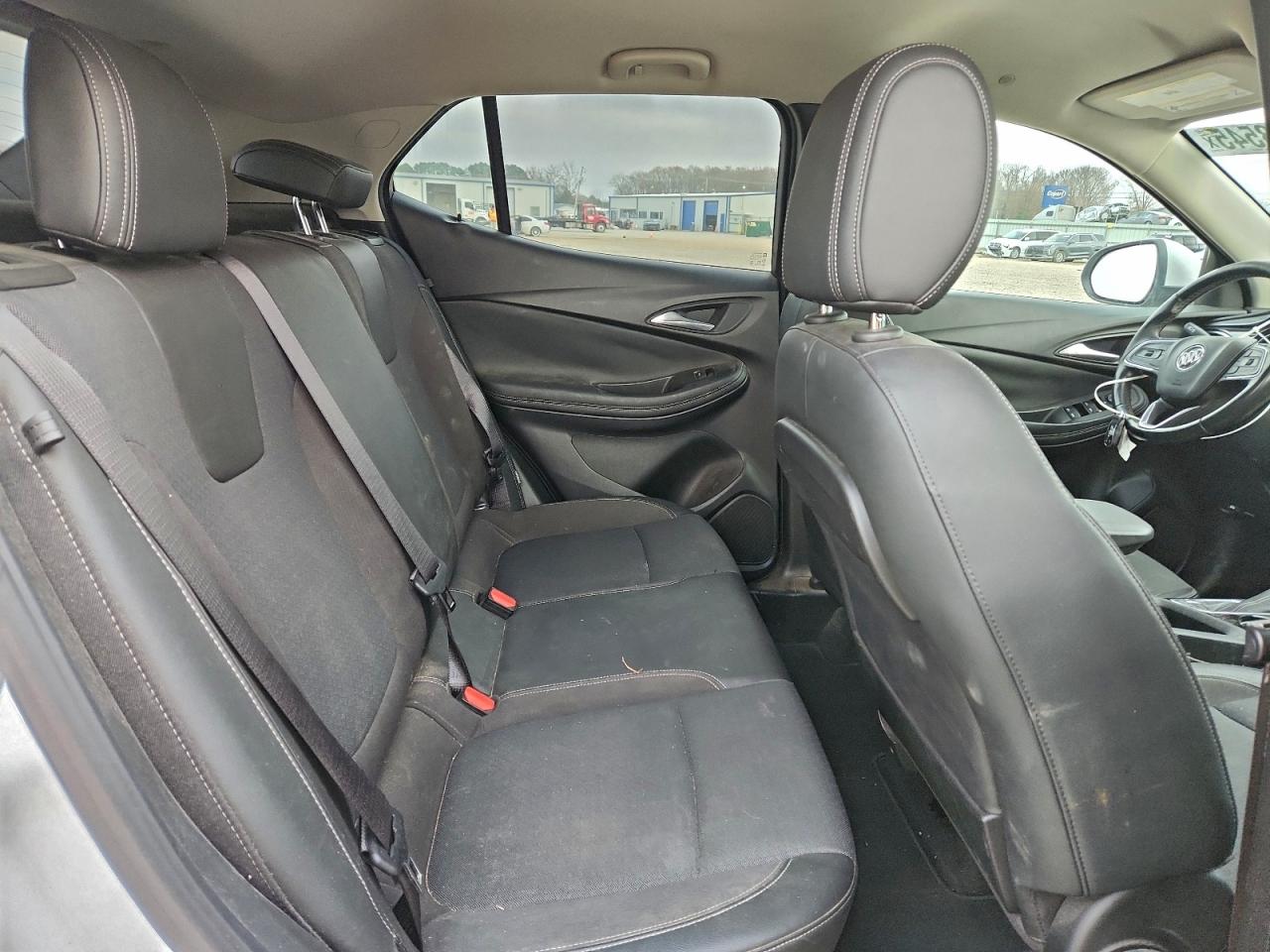 2020 BUICK ENCORE GX PREFERRED photo 11
