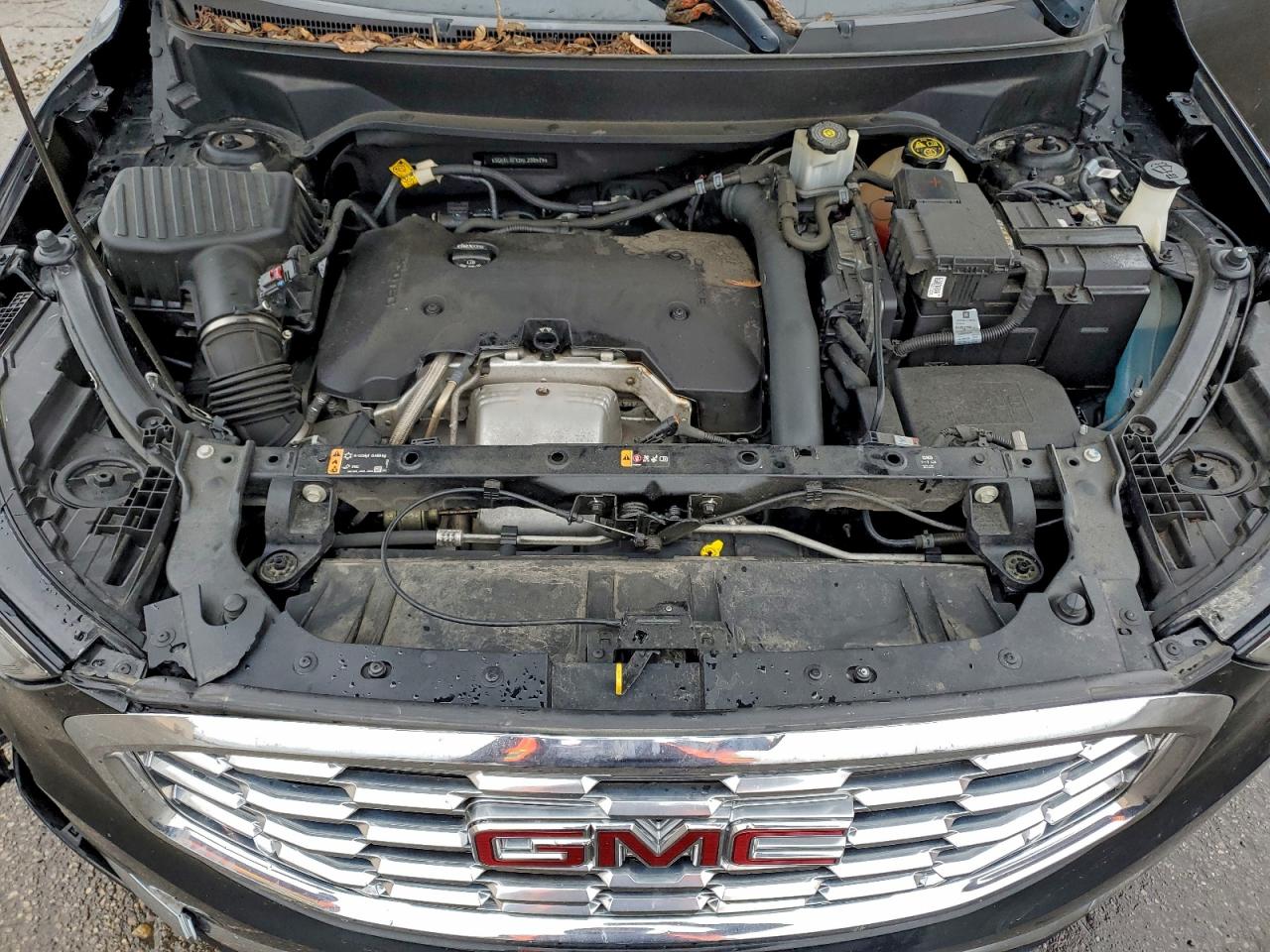 2019 GMC TERRAIN DENALI photo 23