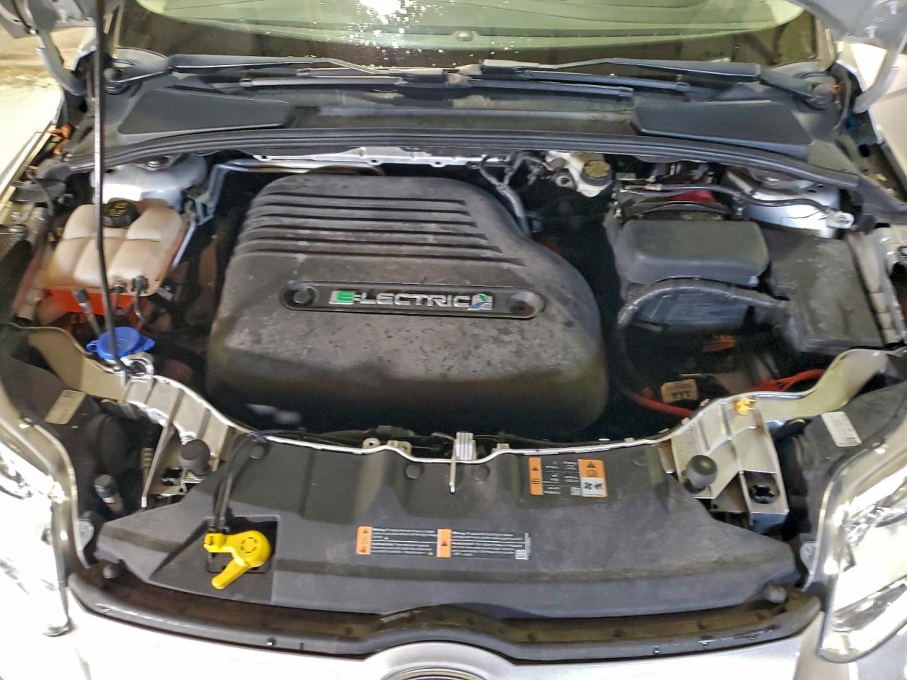 2014 FORD FOCUS BEV photo 11