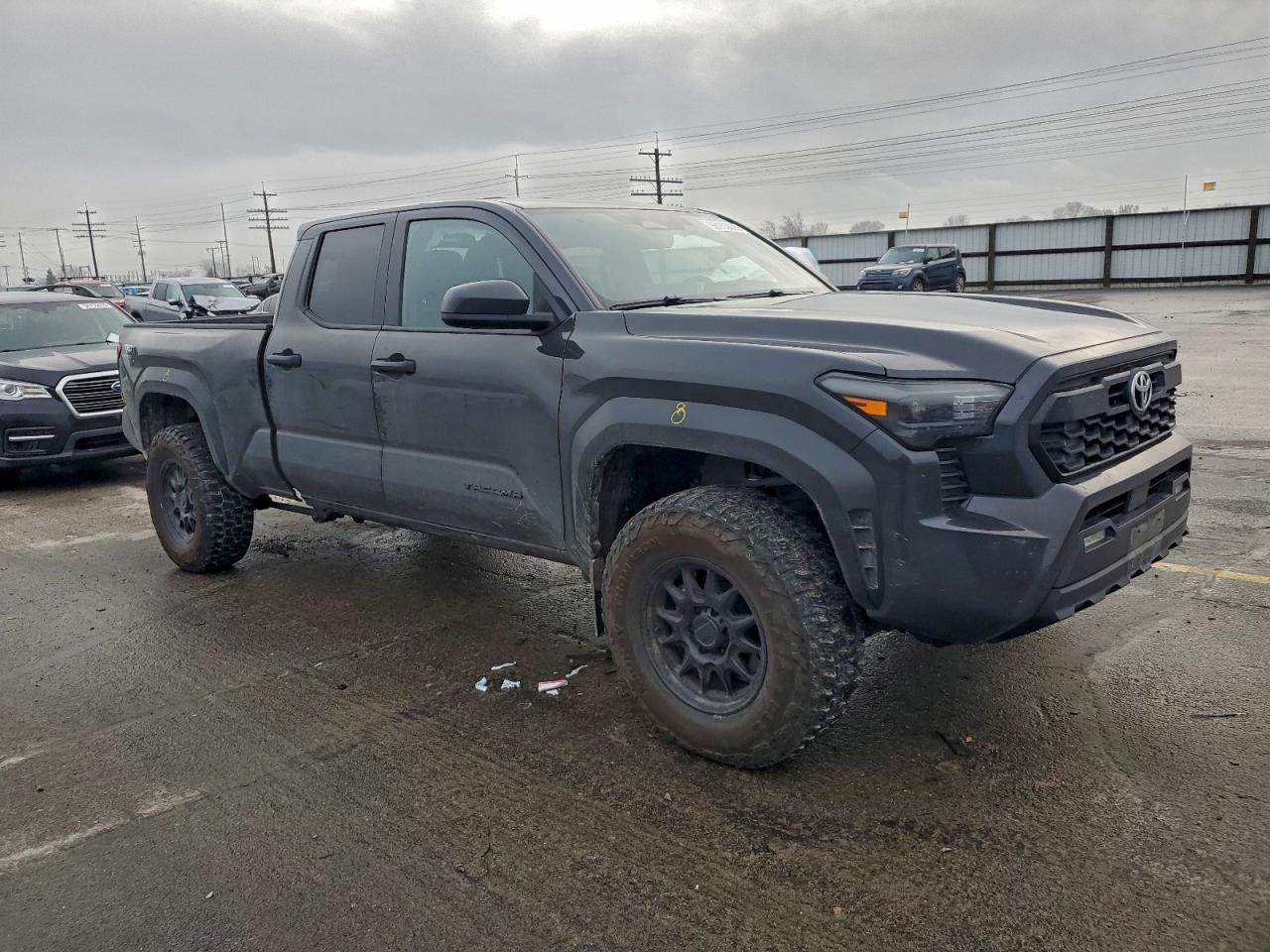2024 TOYOTA TACOMA DOUBLE CAB photo 4