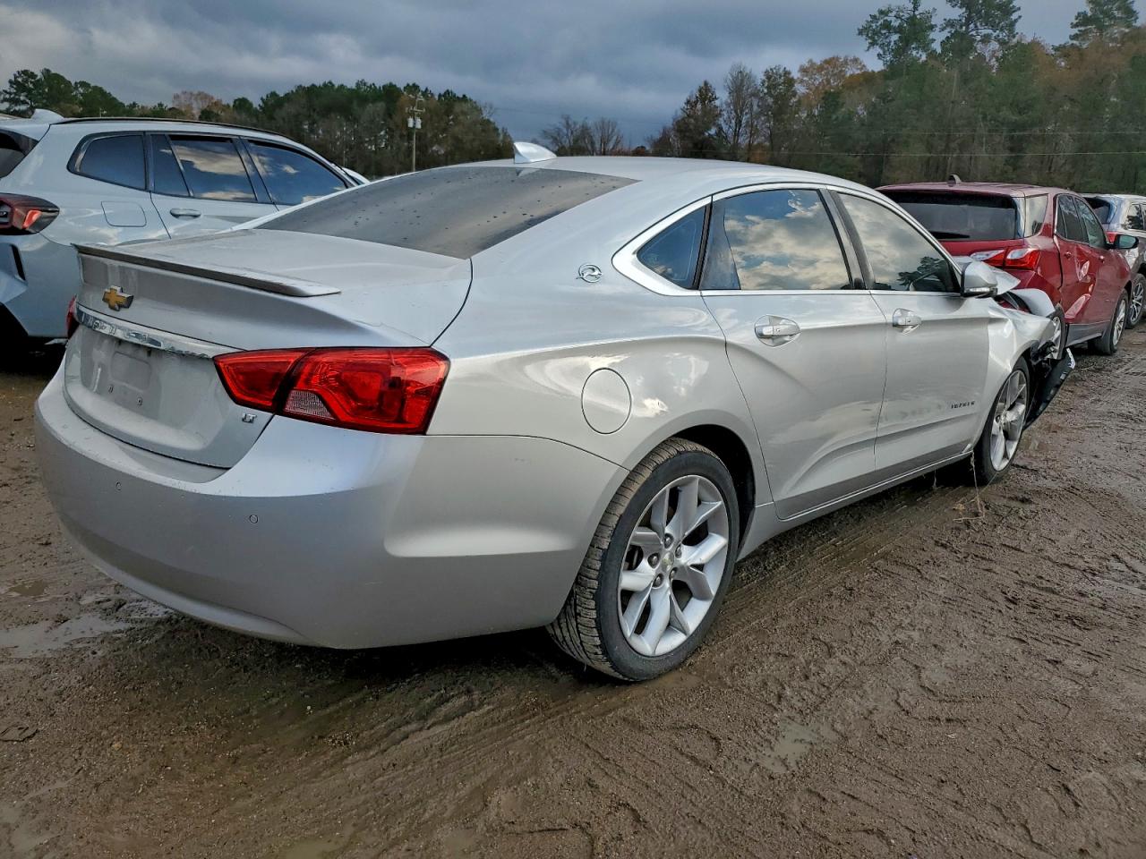 2015 CHEVROLET IMPALA LT photo 3