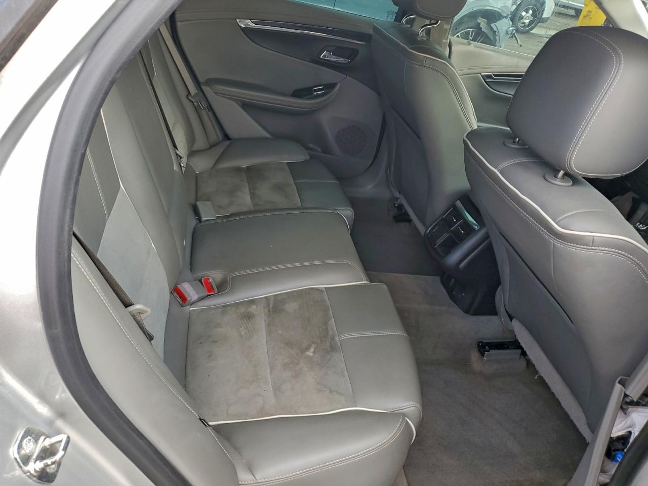 2015 CHEVROLET IMPALA LT photo 10
