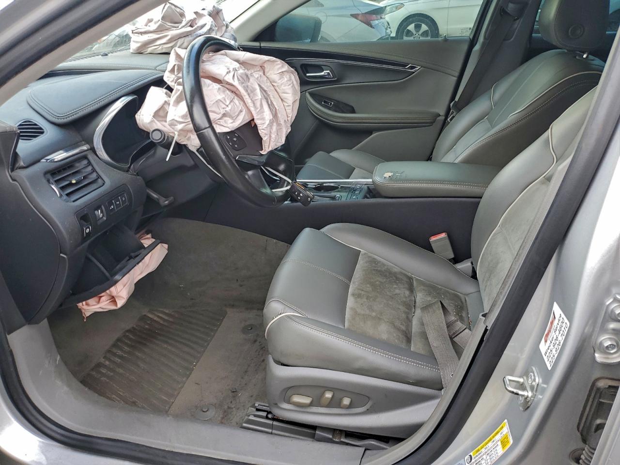 2015 CHEVROLET IMPALA LT photo 7
