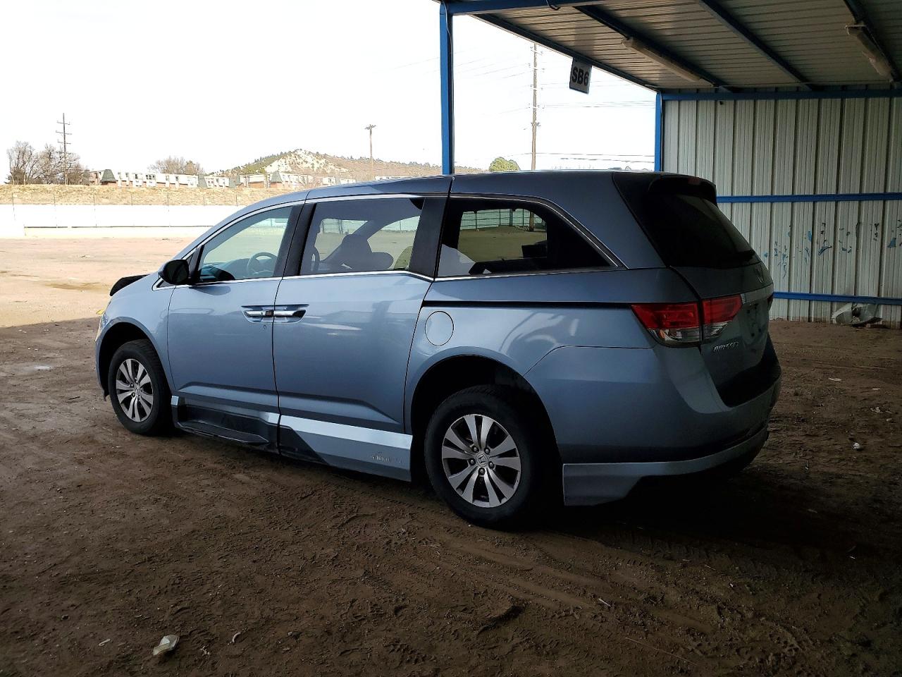 2014 HONDA ODYSSEY EXL photo 3