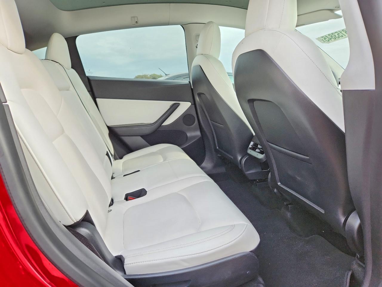 2021 TESLA MODEL Y photo 10