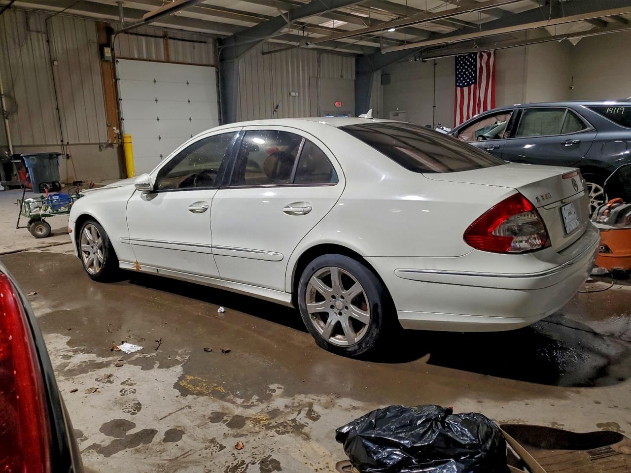 2008 MERCEDES-BENZ E 350 4MATIC photo 2