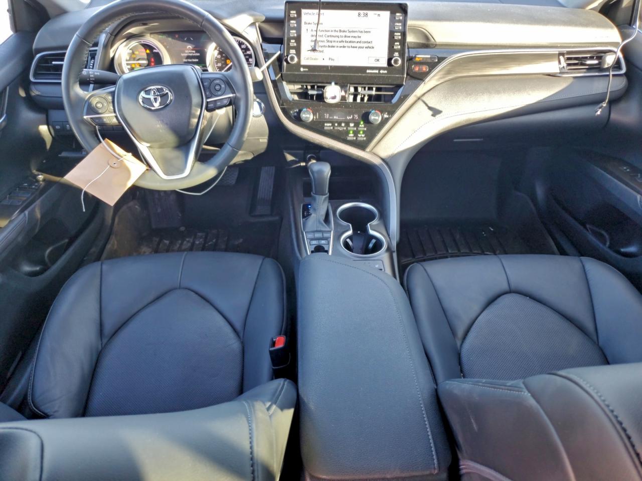 2024 TOYOTA CAMRY XLE photo 8