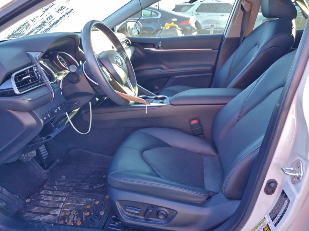 2024 TOYOTA CAMRY XLE photo 7