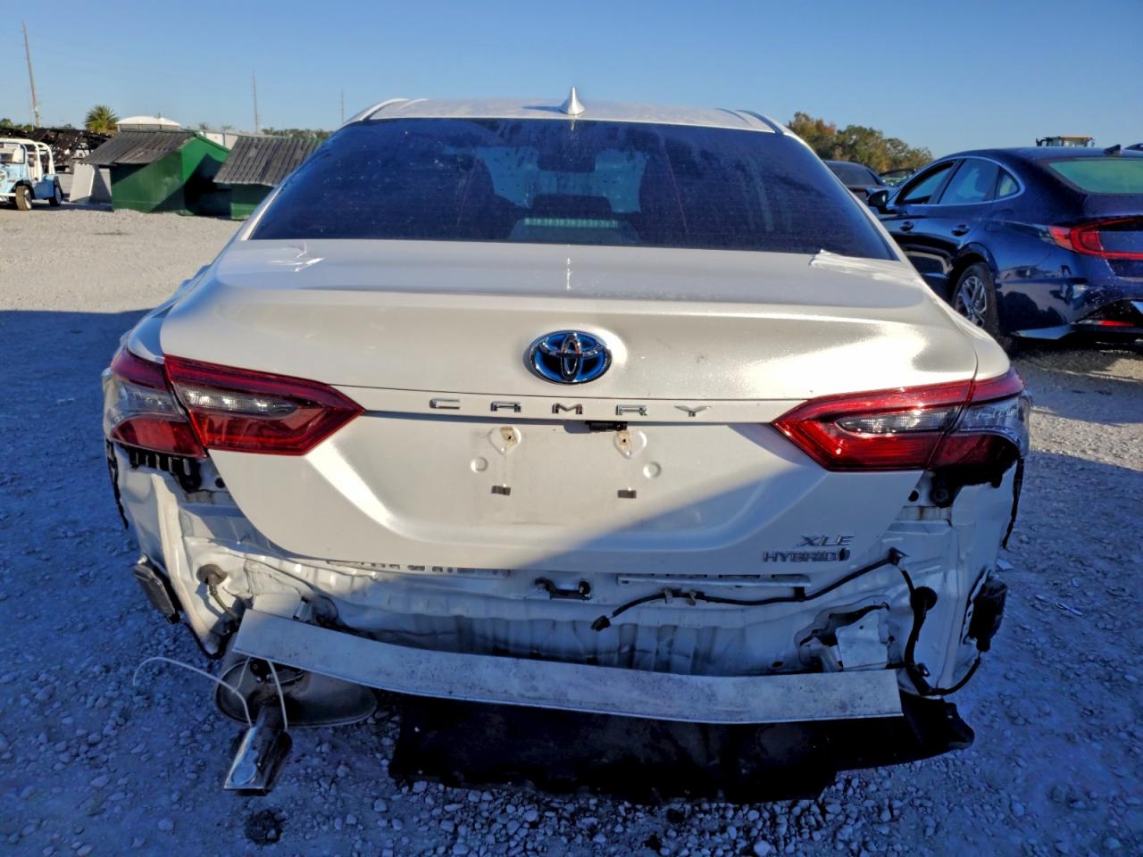 2024 TOYOTA CAMRY XLE photo 6