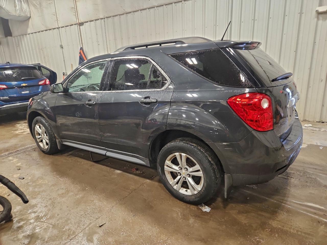 2014 CHEVROLET EQUINOX LT photo 2