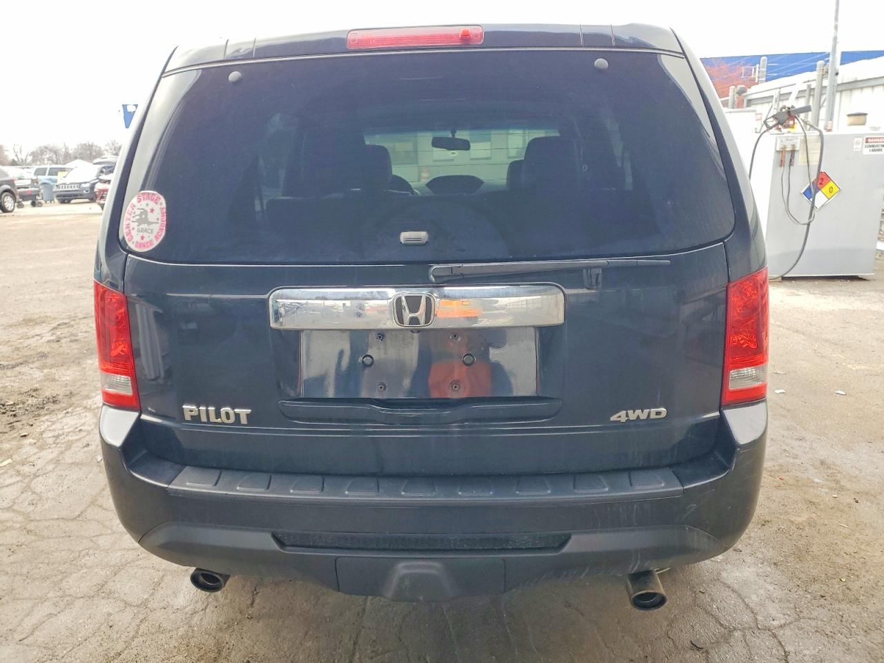 2015 HONDA PILOT EXL photo 6