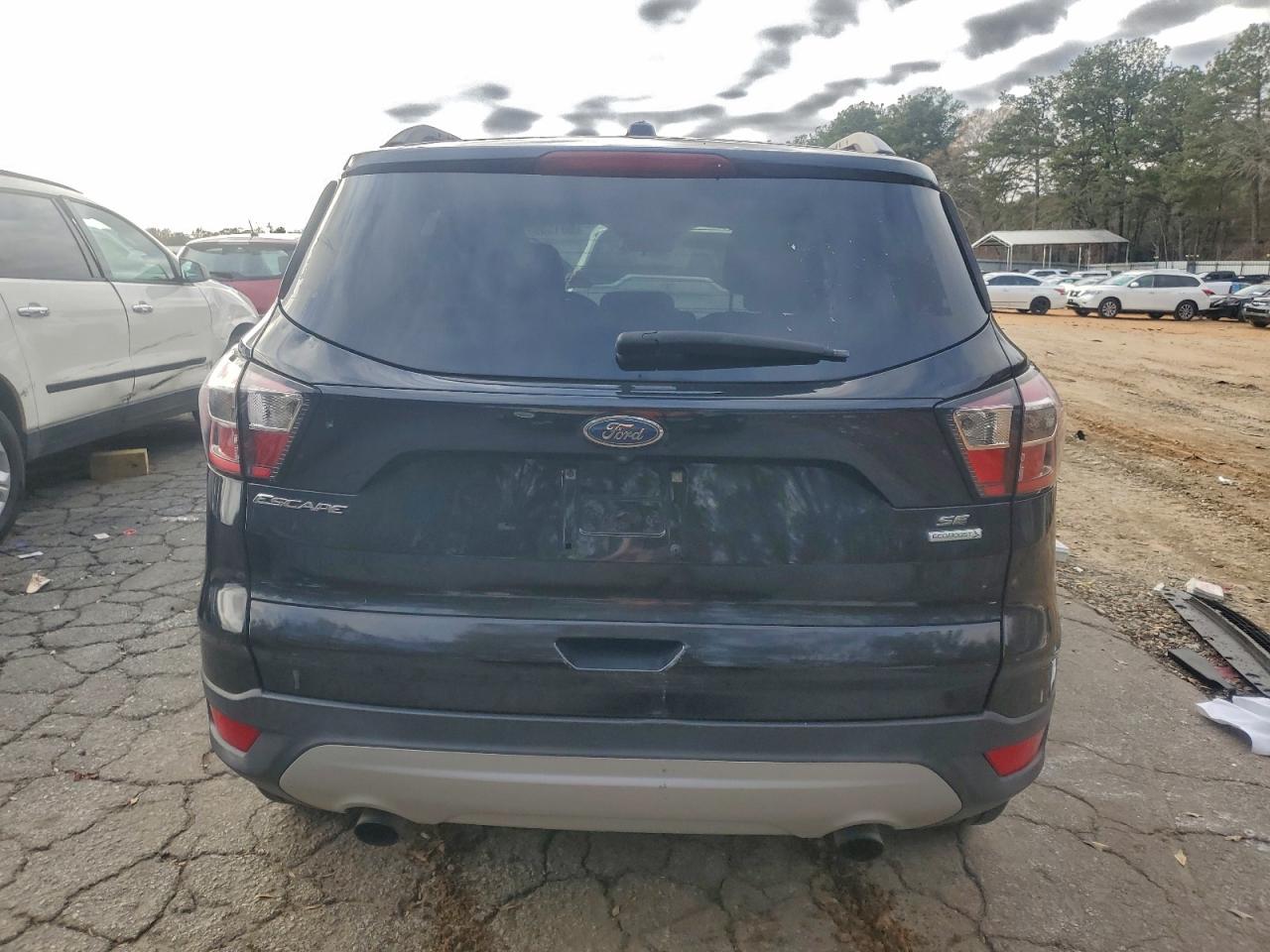 2018 FORD ESCAPE SE photo 6