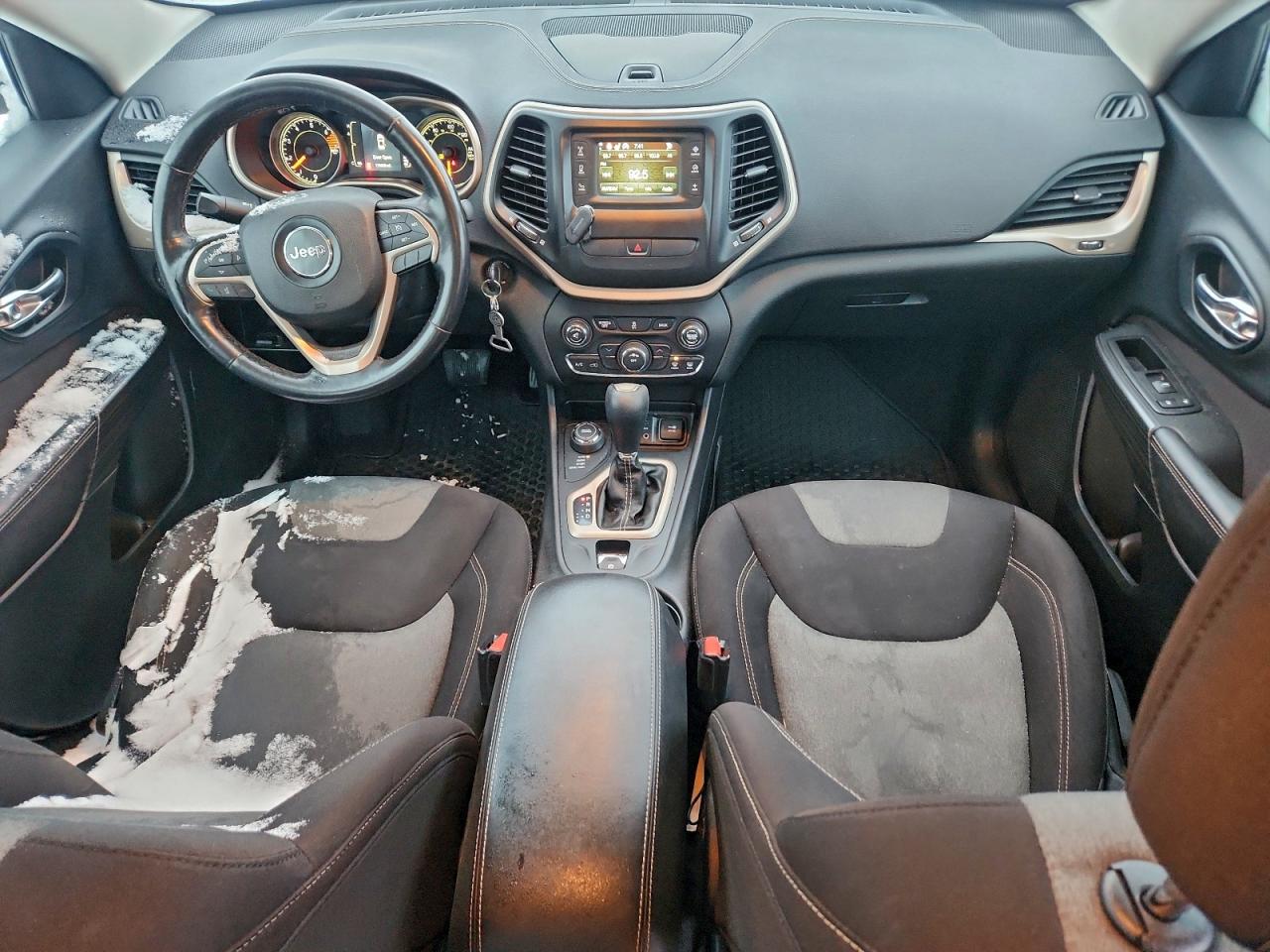 2016 JEEP CHEROKEE SPORT photo 8