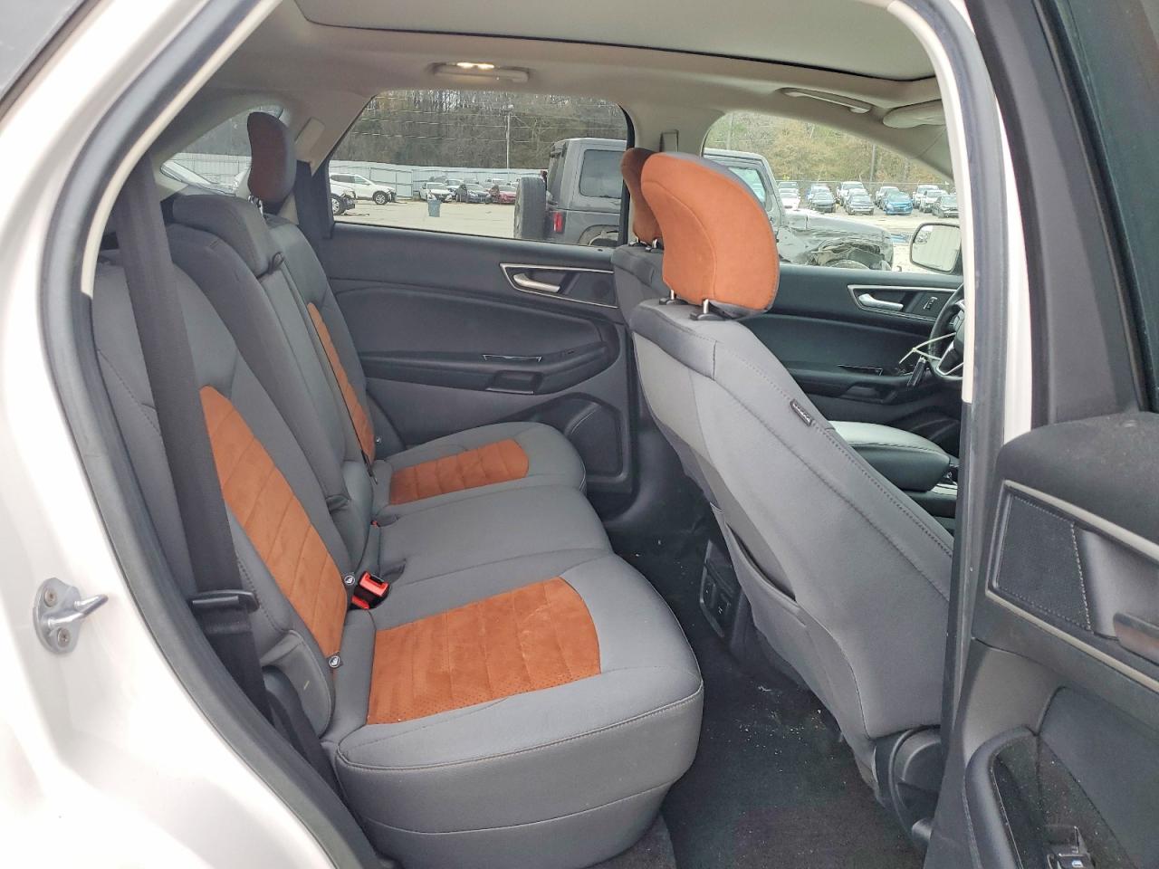 2018 FORD EDGE SEL photo 11