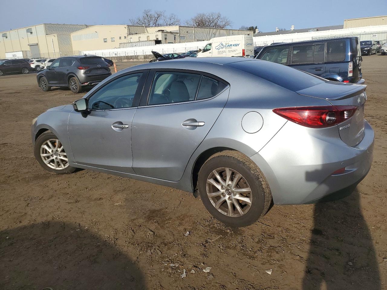 2014 MAZDA 3 TOURING photo 2