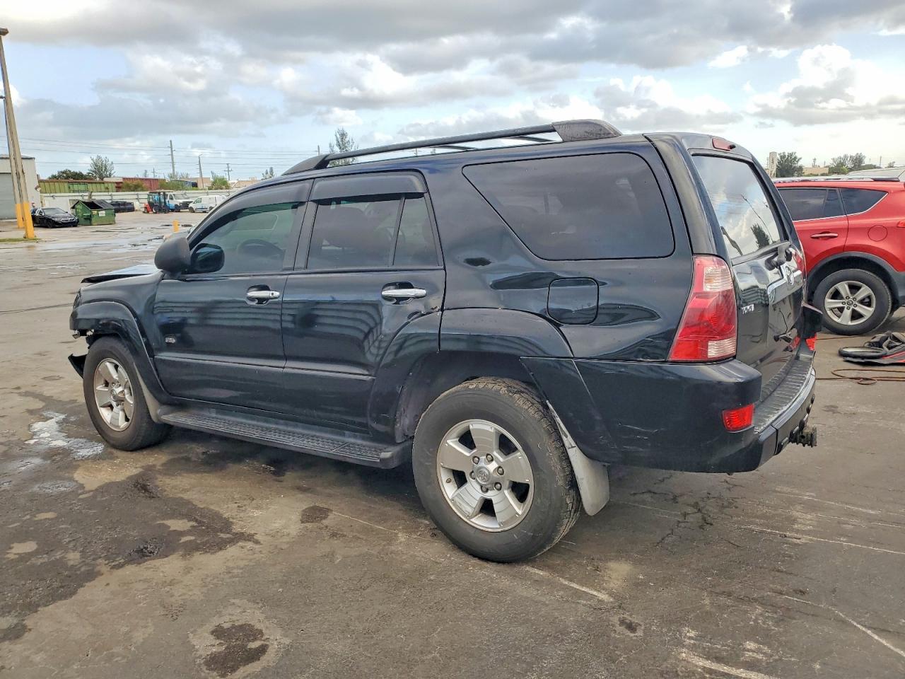 2005 TOYOTA 4RUNNER SR5 photo 2