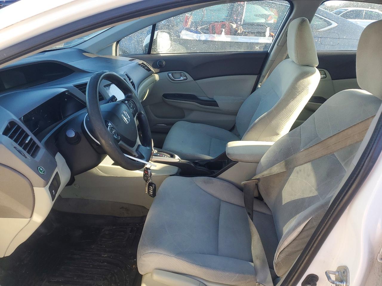 2012 HONDA CIVIC LX photo 7