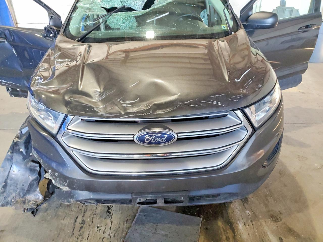 2018 FORD EDGE SE photo 12